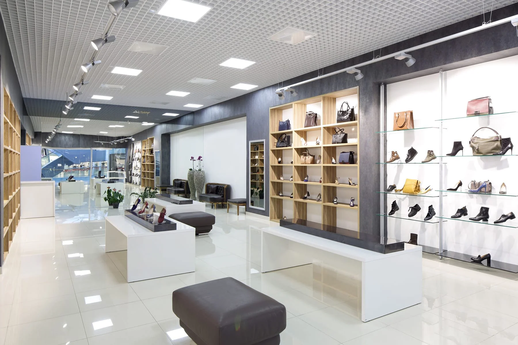 Shop Fitting